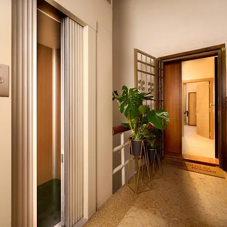 D'azeglio 62 Luxury 4*