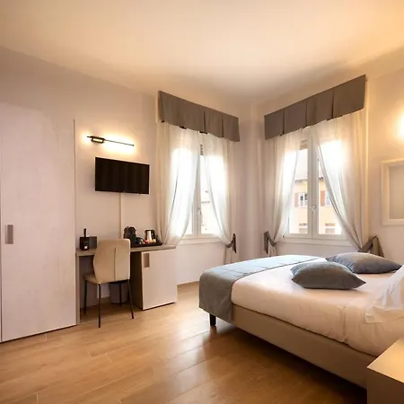 D'azeglio 62 Luxury 4*