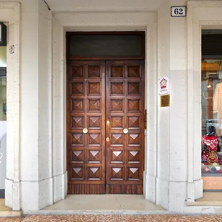 招待所 D'azeglio 62 Luxury 博洛尼亚