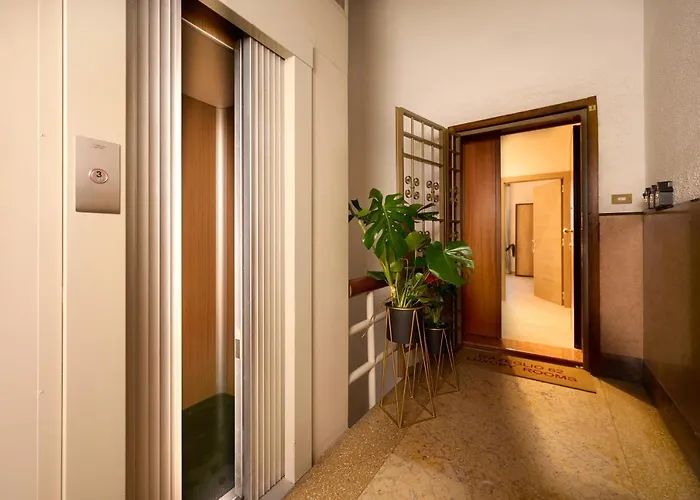 D'azeglio 62 Luxury 4*